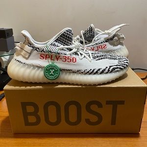 Yeezy boost 350 zebras